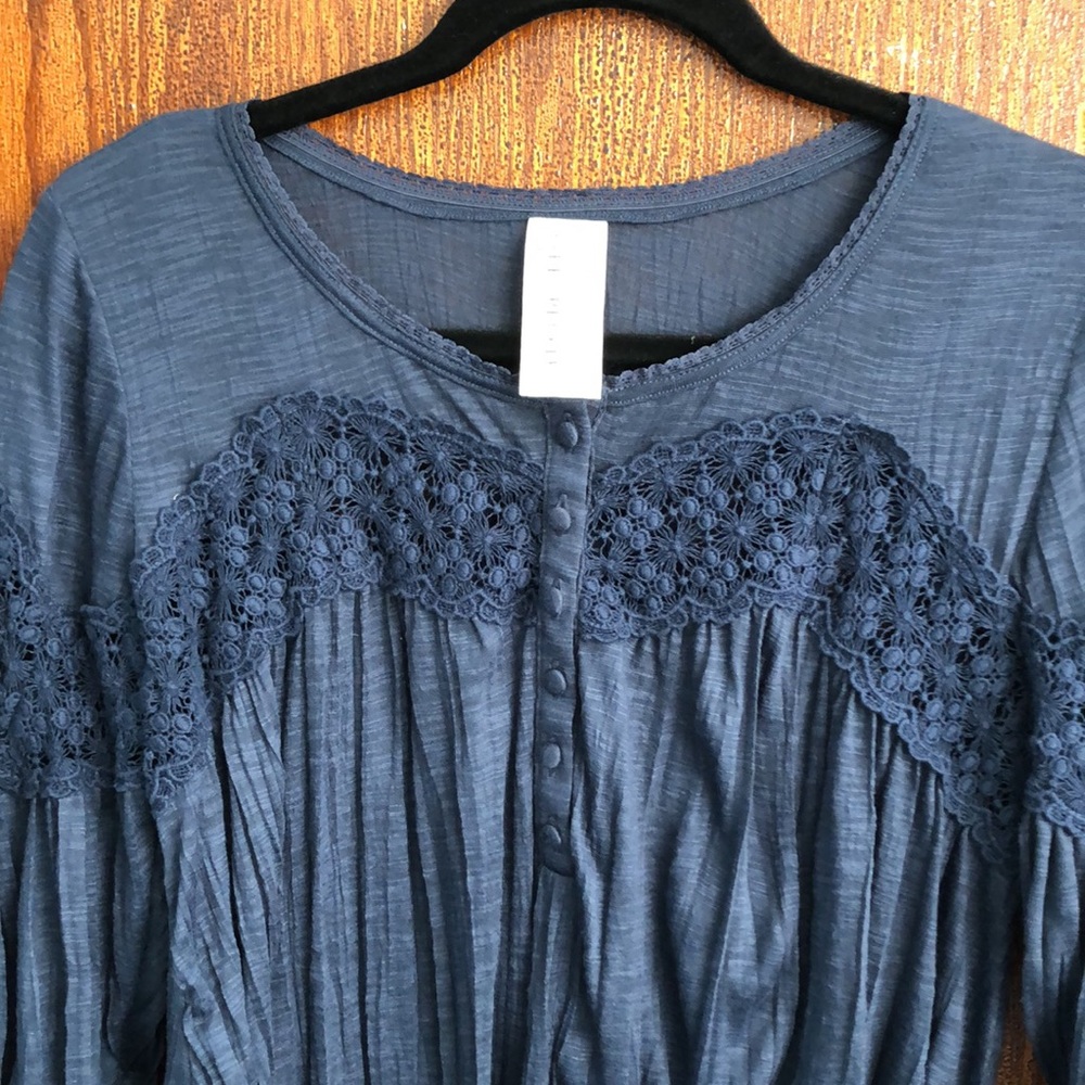 Free People Top - Picture 4 of 4